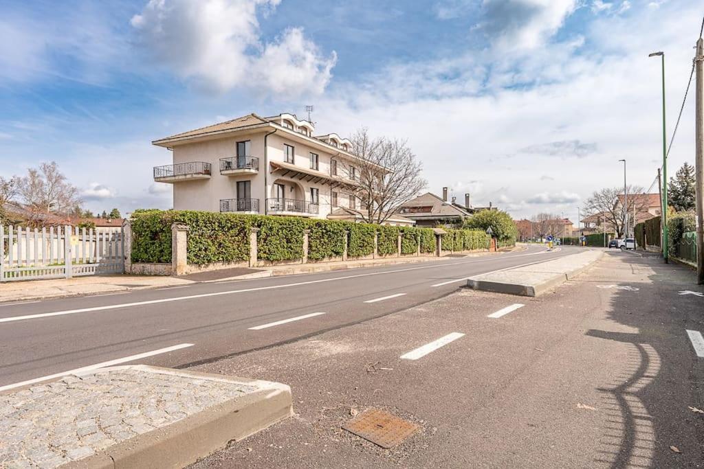 Casa Bianca Bruino, Privacy E Confort Luaran gambar